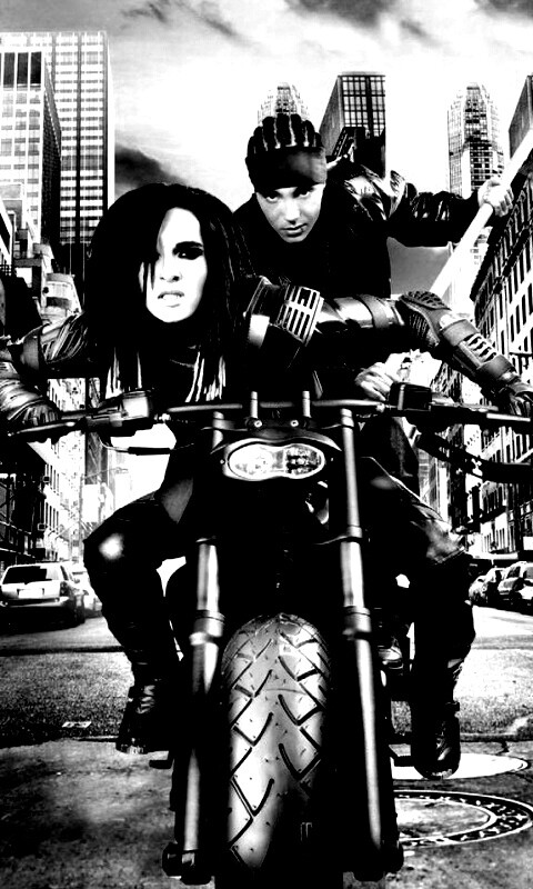 Tokio Hotel на мотоцикле обои