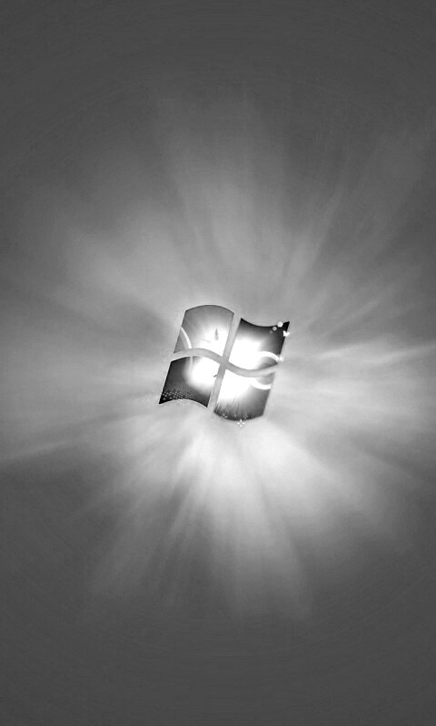 Яркий желтый логотип Windows 7 обои