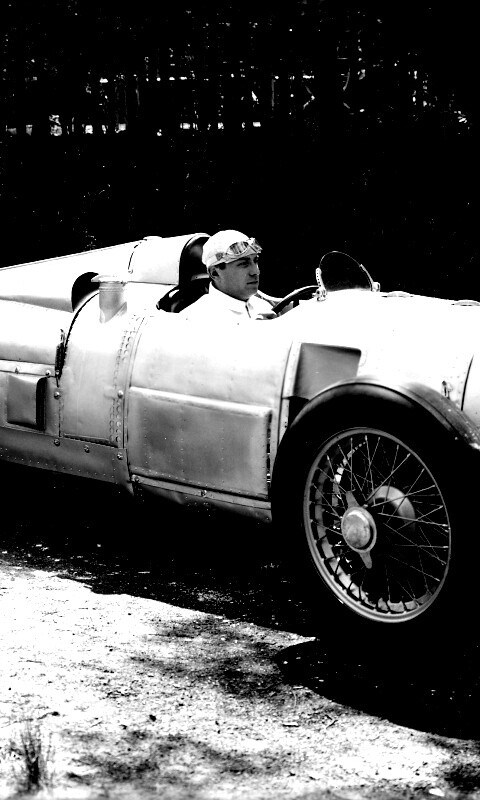 Старинный гоночный автомобиль обои