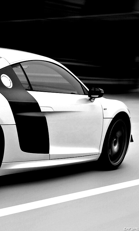 Audi R8 на скоростной трассе обои