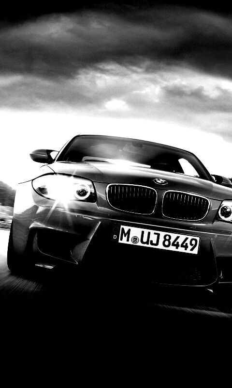 Оранжевый BMW M1 Coupe на треке обои