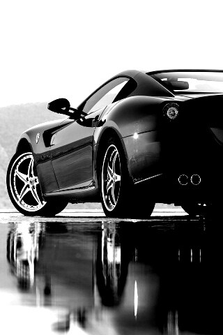 Ferrari в отражении обои