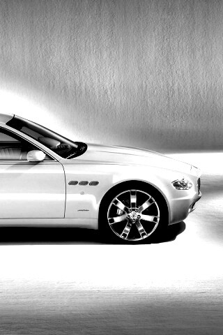 Maserati Quattroporte сбоку обои