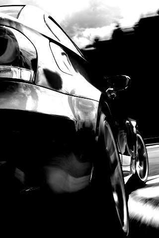BMW входит в поворот на треке обои
