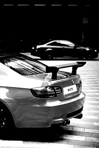 Оранжевый BMW M3 обои