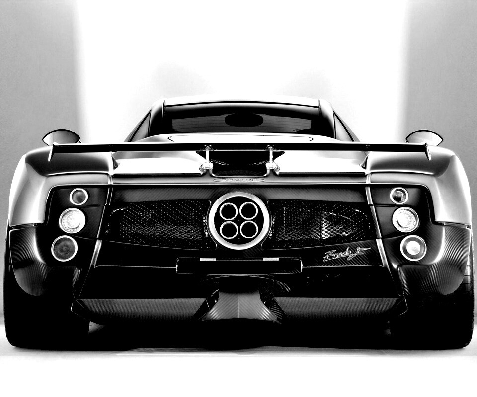 Pagani Zonda сзади обои