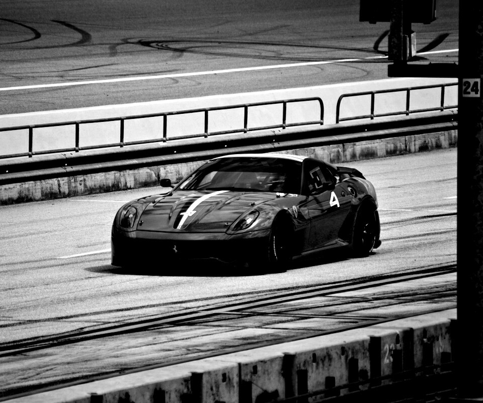 Ferrari обои