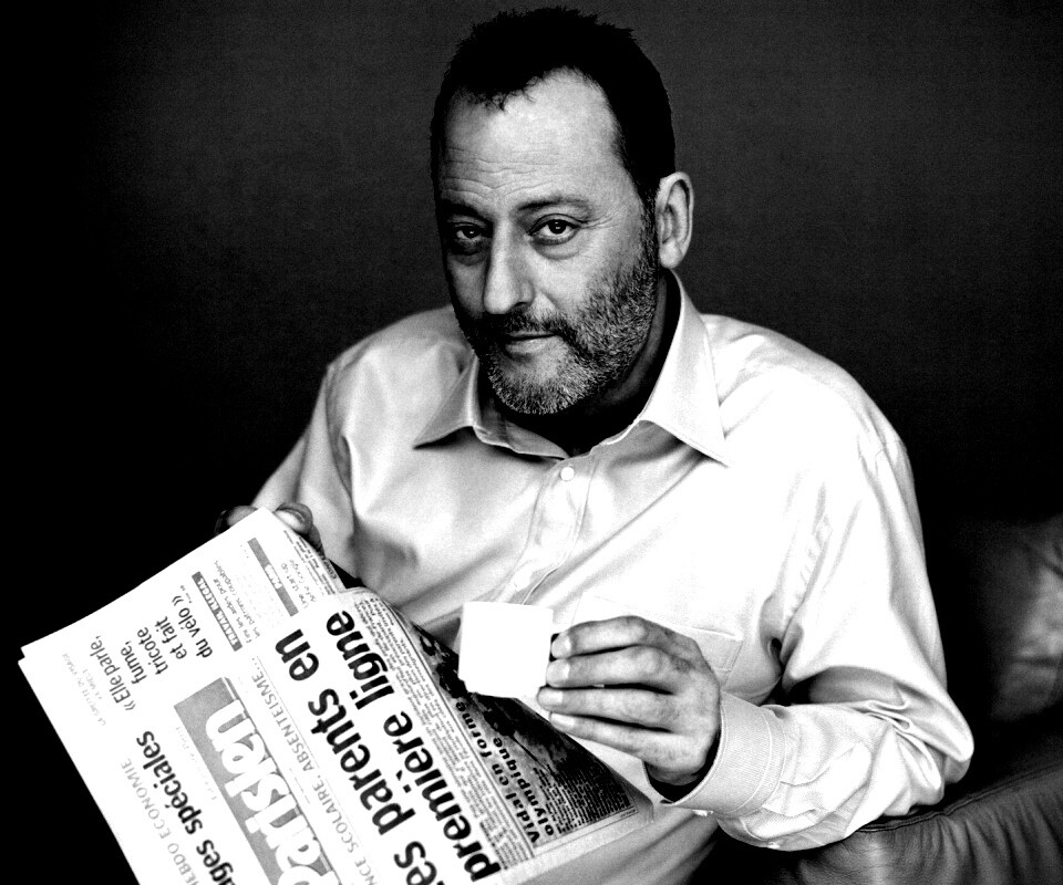 Жан рено пьет кофе обои