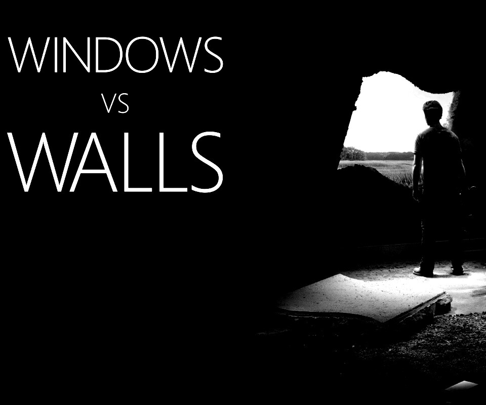 Windows против стен обои