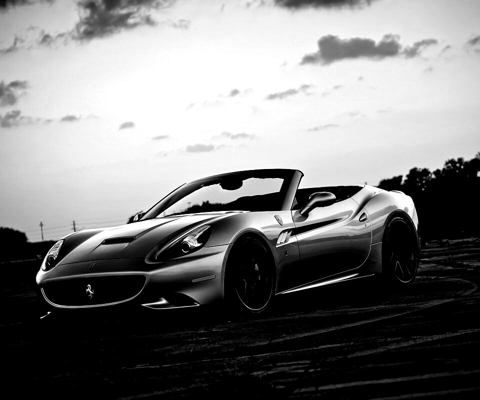 Ferrari на взлетном поле обои