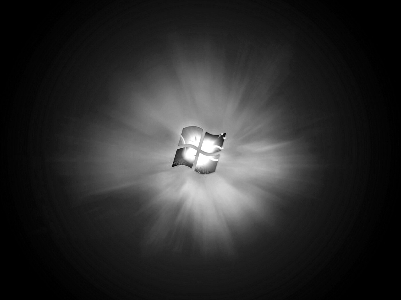 Сочный зеленый логотип Windows 7 обои