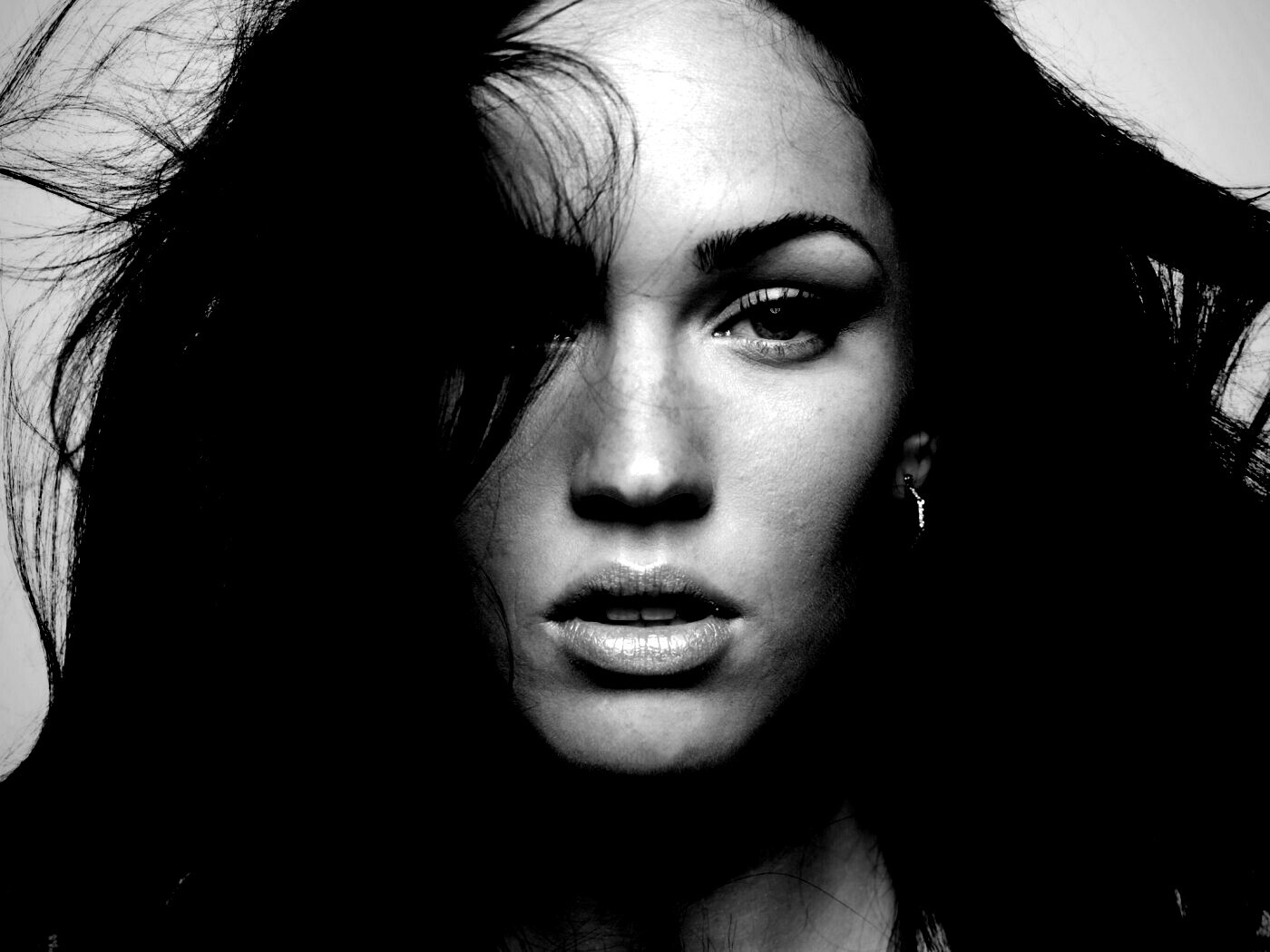 Megan Fox обои