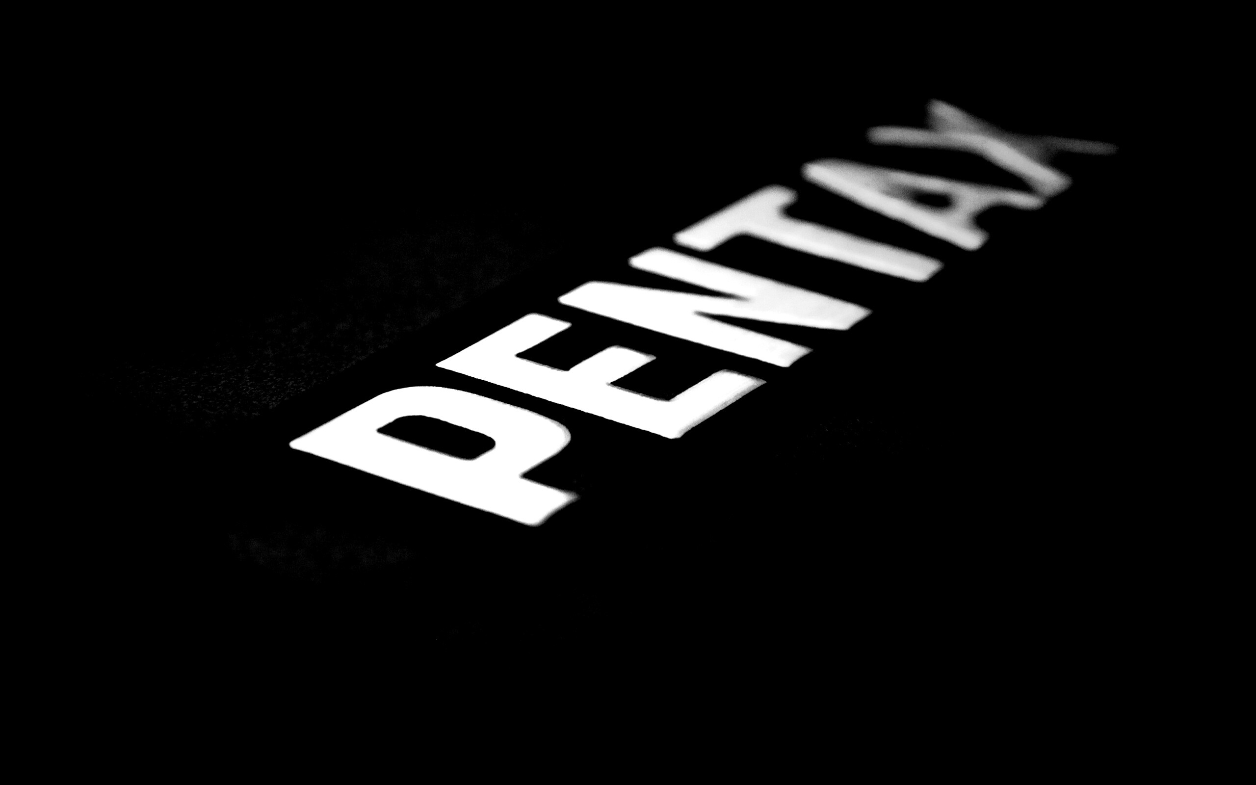 Фотоаппарат пентакс лого обои