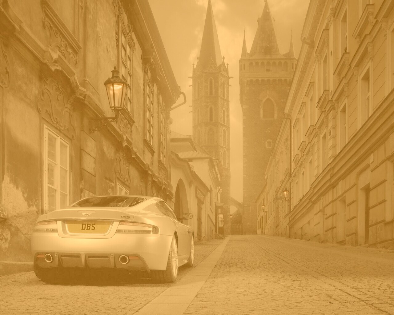 Aston Martin DB9 обои