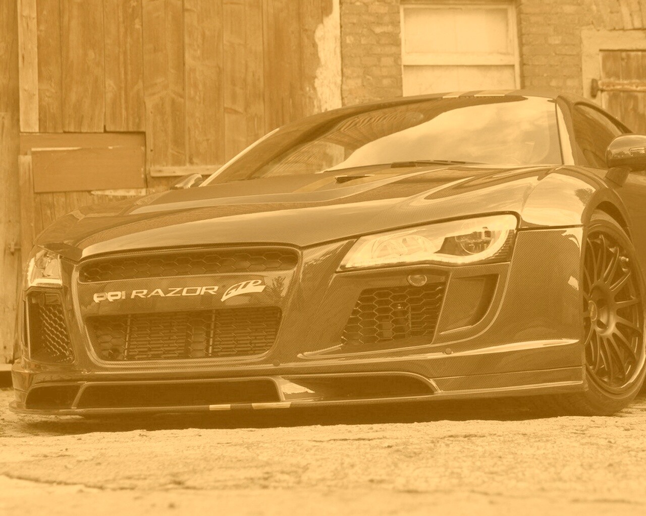 Черная Audi R8 обои