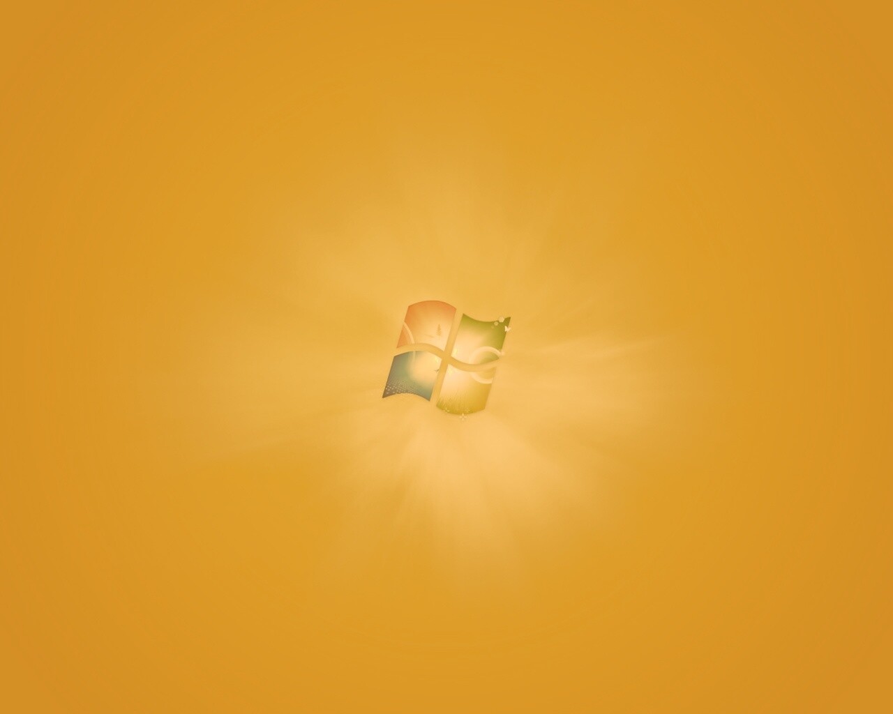 Яркий желтый логотип Windows 7 обои