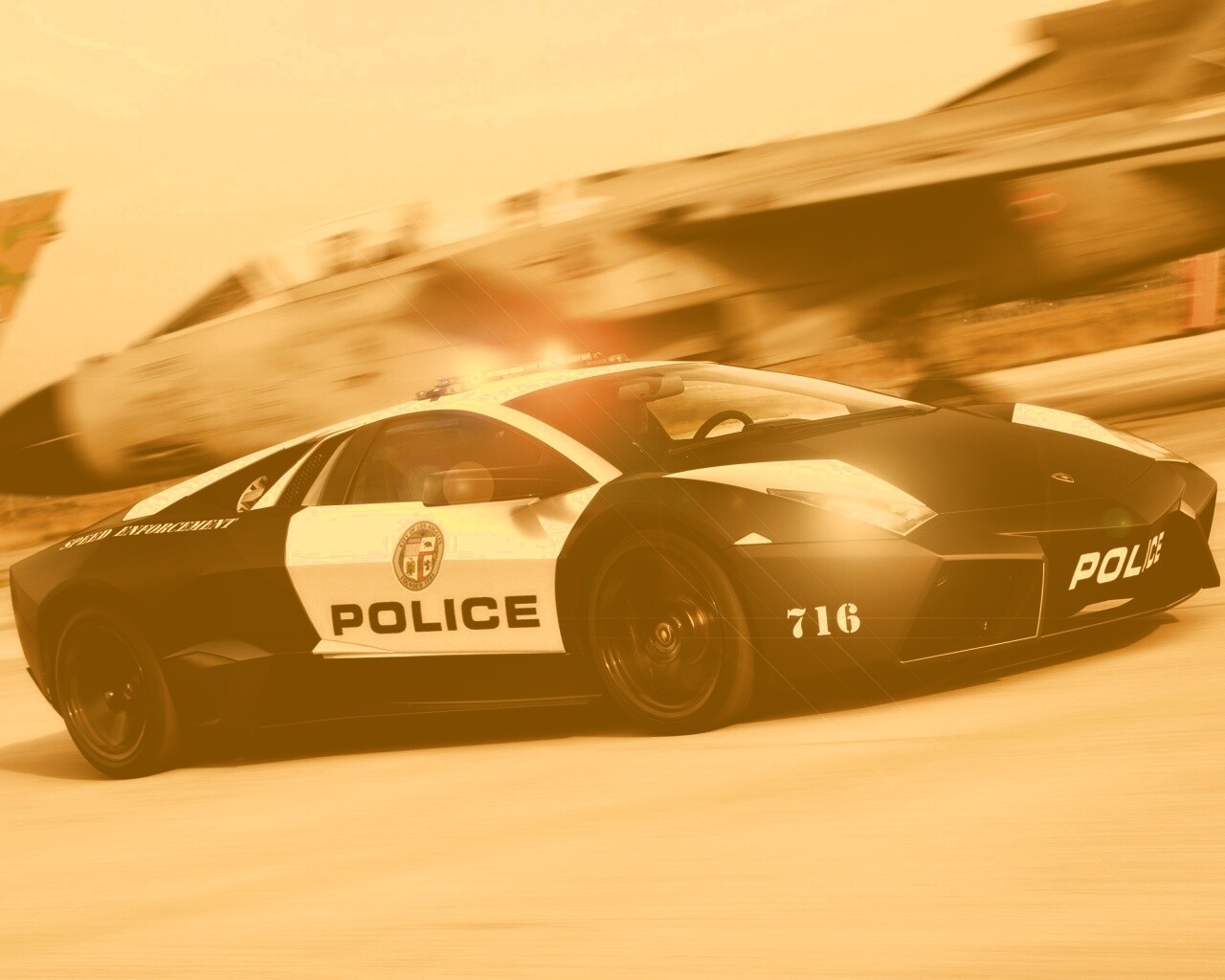 Полицейска Lamborghini из NFS обои