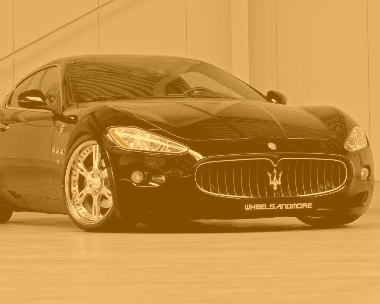 Черная мазерати Gran Turismo обои