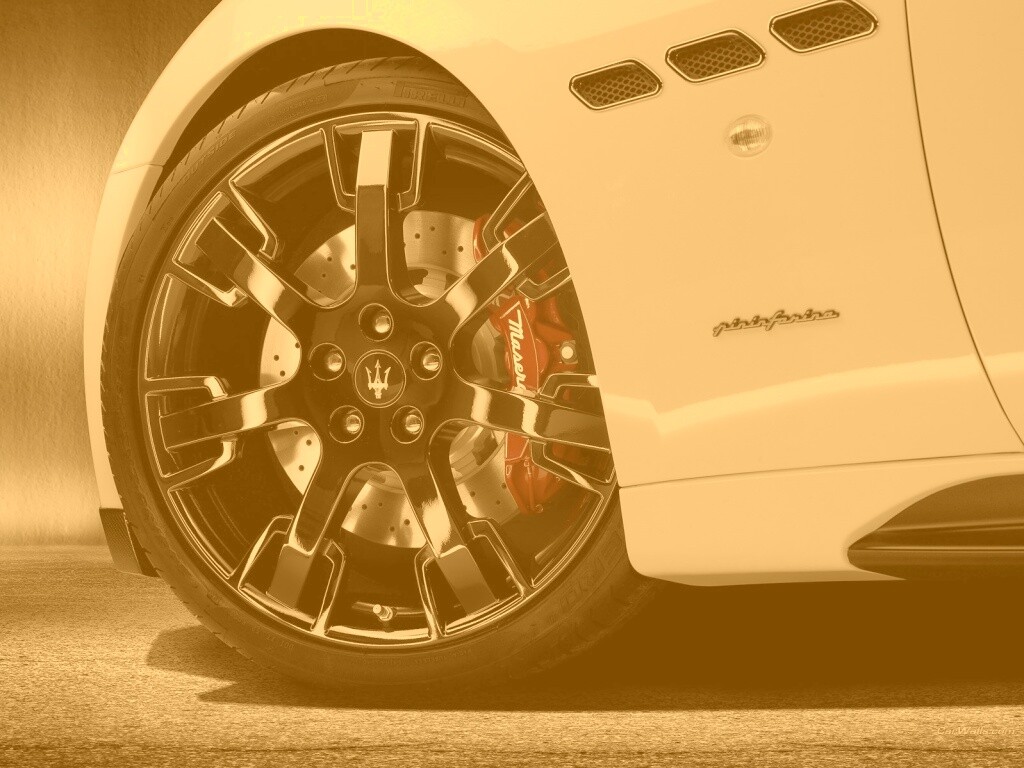 Колесу Maserati Granturismo обои