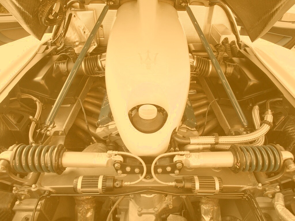 Двигатель Maserati MC12 обои