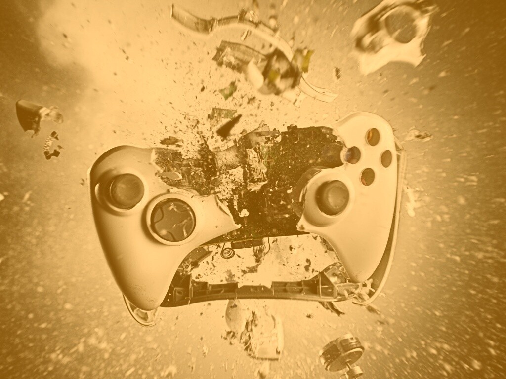 Взрывающийся белый контроллер xbox обои