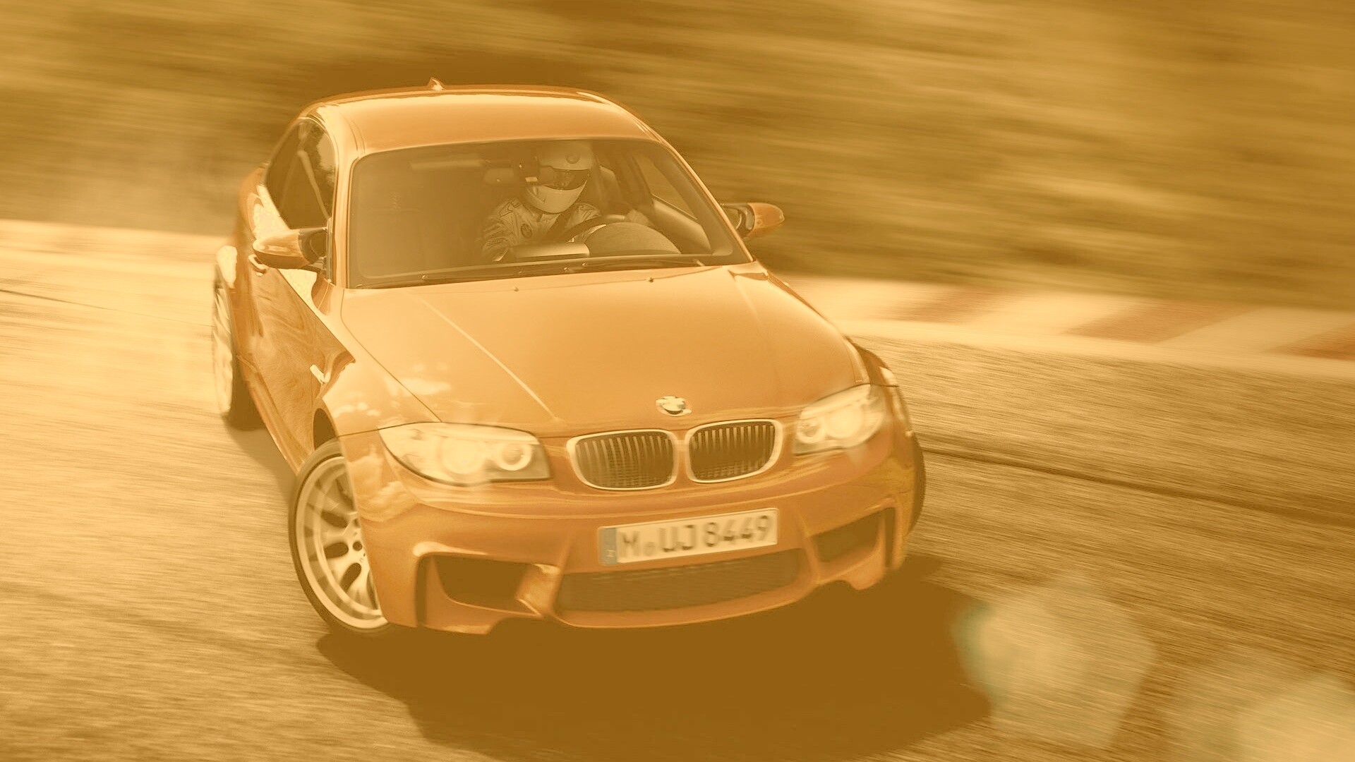 BMW M1 в заносе на треке обои