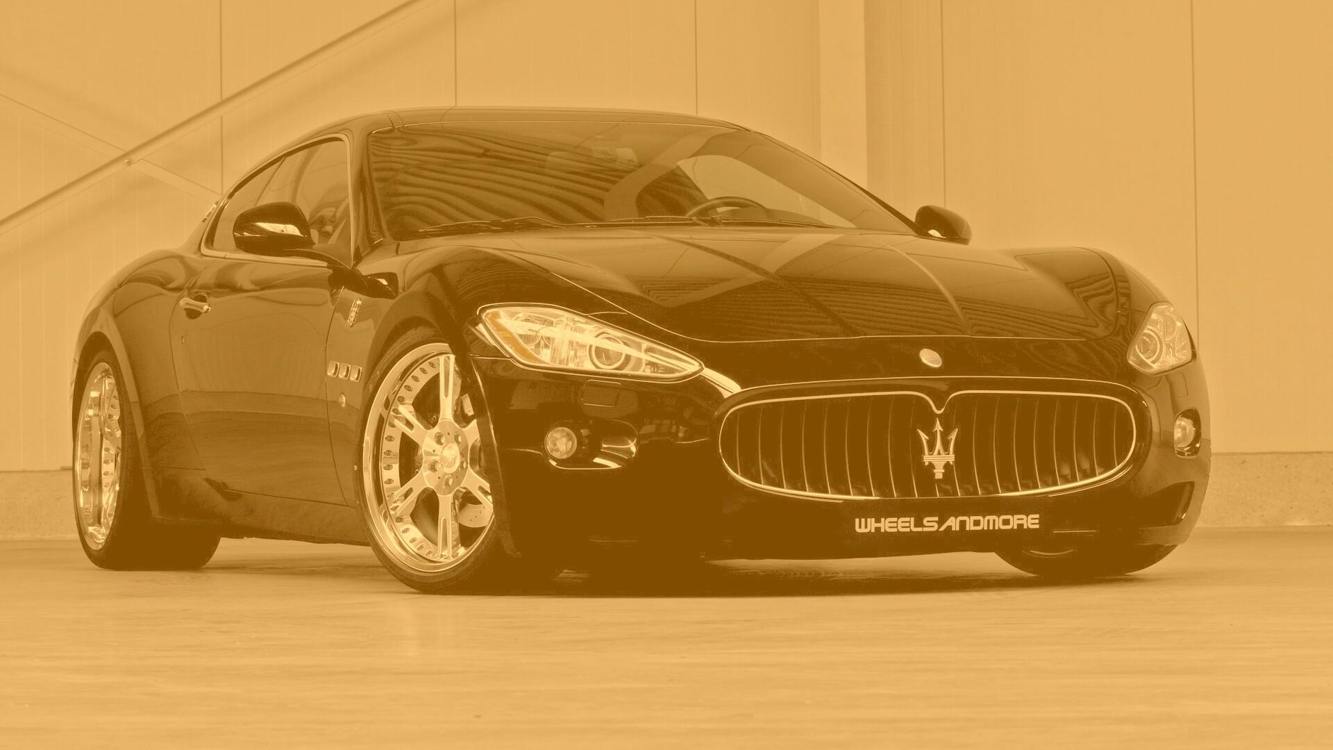 Черная мазерати Gran Turismo обои
