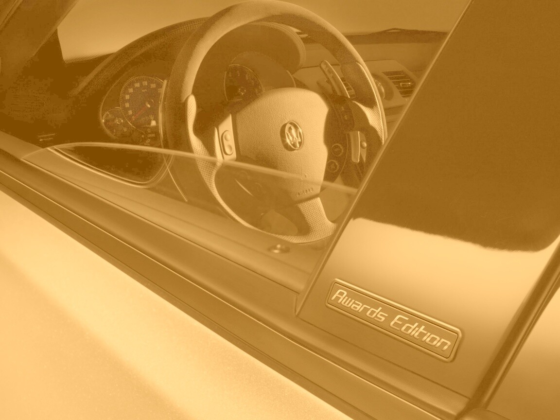 Борт maserati обои