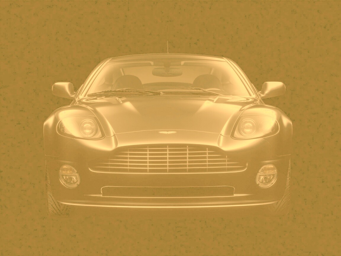 Aston Martin Vanqish обои