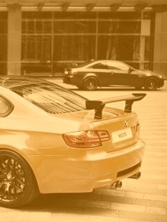 Оранжевый BMW M3 обои