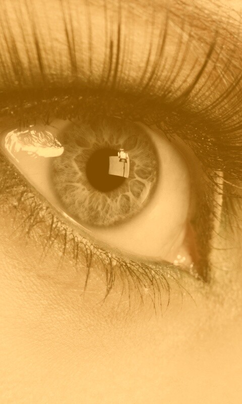 Глаза цвета стали обои