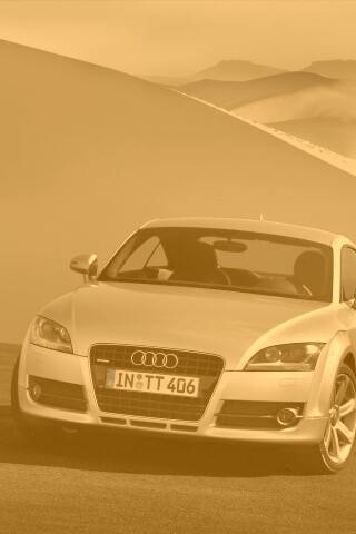 Audi TT на фоне снега обои