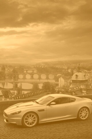 Aston Martin в городе обои