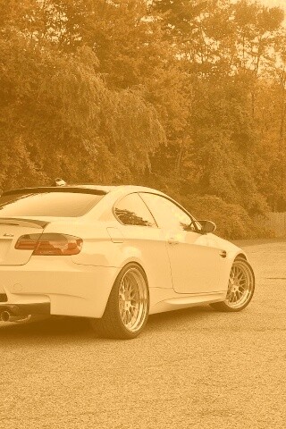 Белый BMW M3 обои