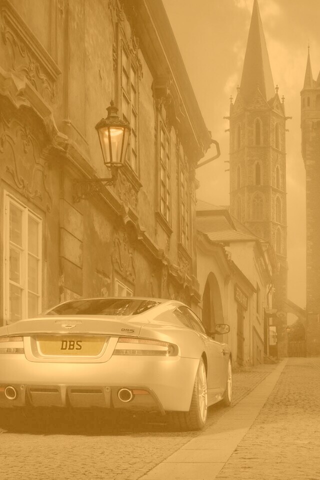 Aston Martin DB9 обои