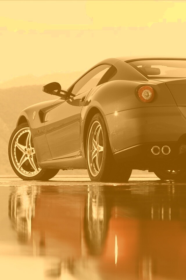 Ferrari в отражении обои