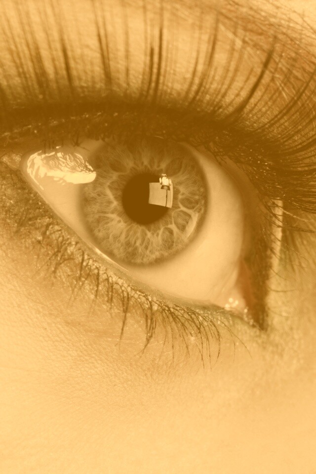 Глаза цвета стали обои