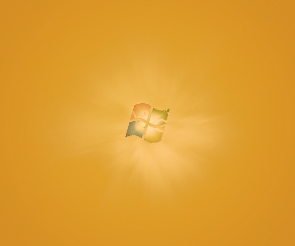 Яркий желтый логотип Windows 7 обои
