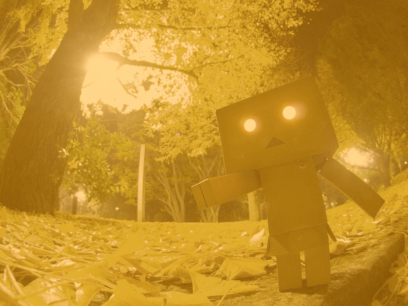 Yotsubato Danbo обои