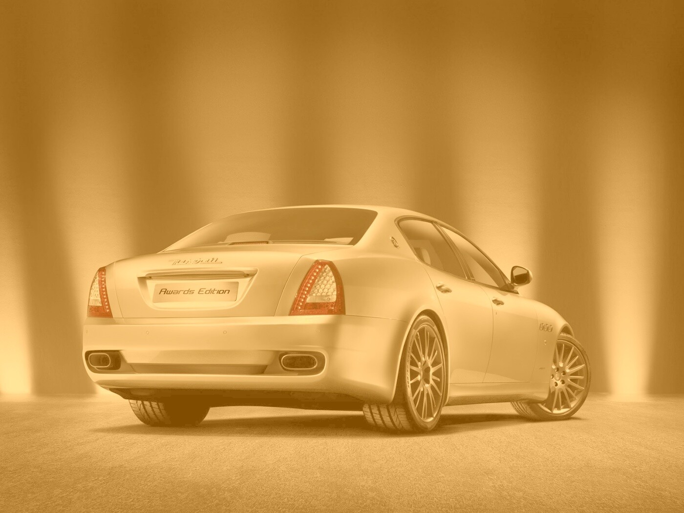 Maserati Quattroporte обои