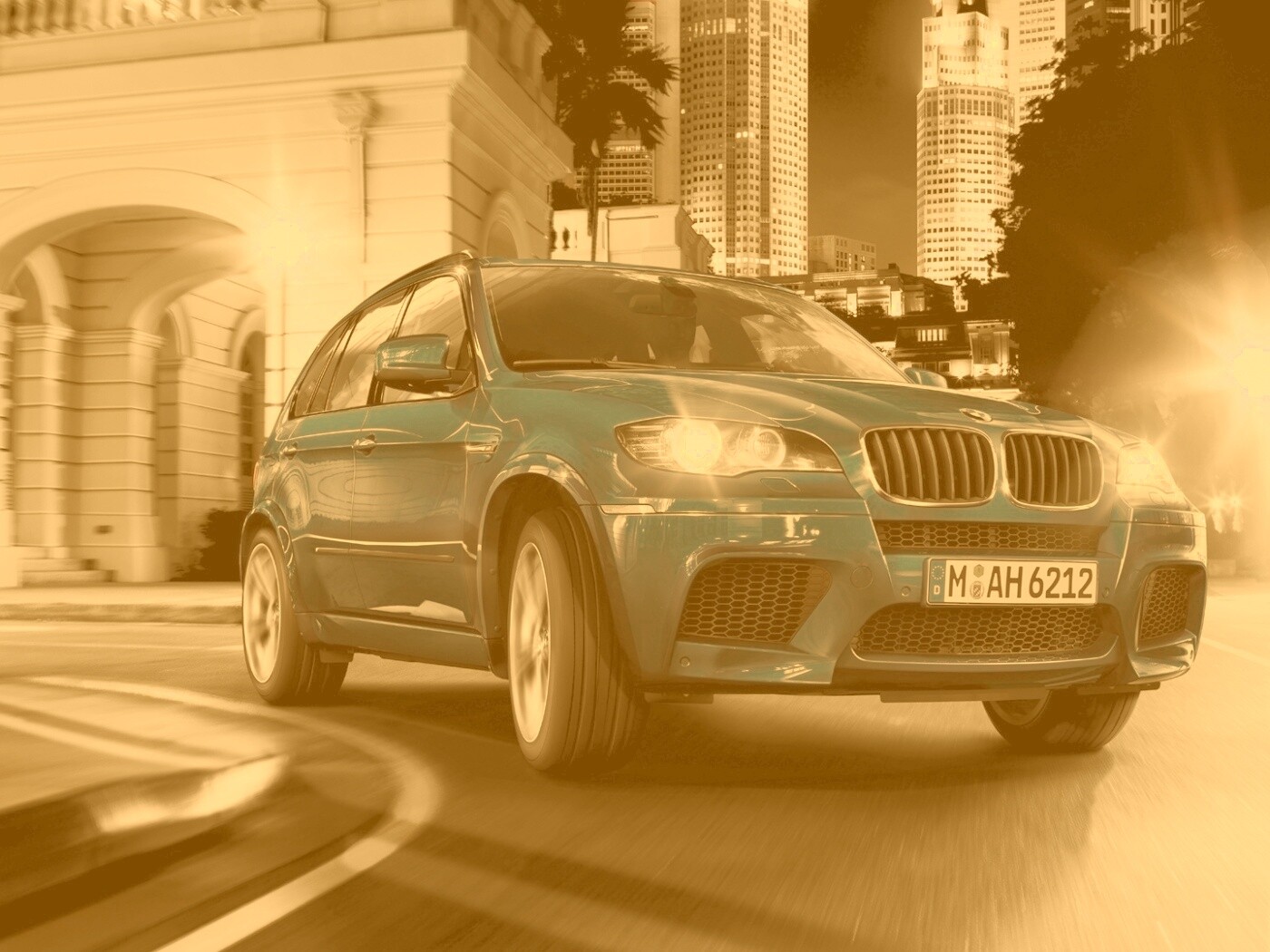 Синий кроссовер BMW обои