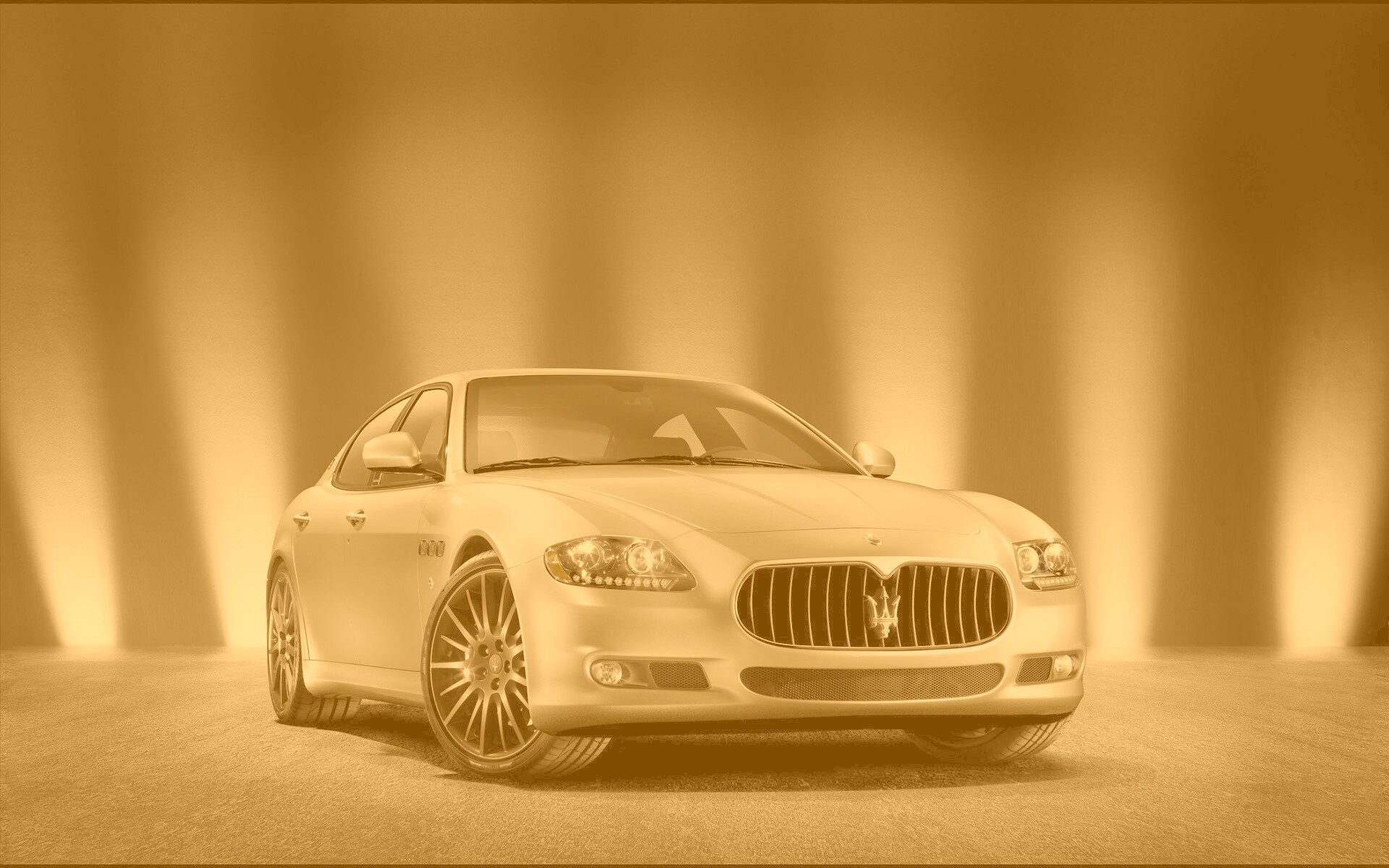 Maserati Quattroporte обои