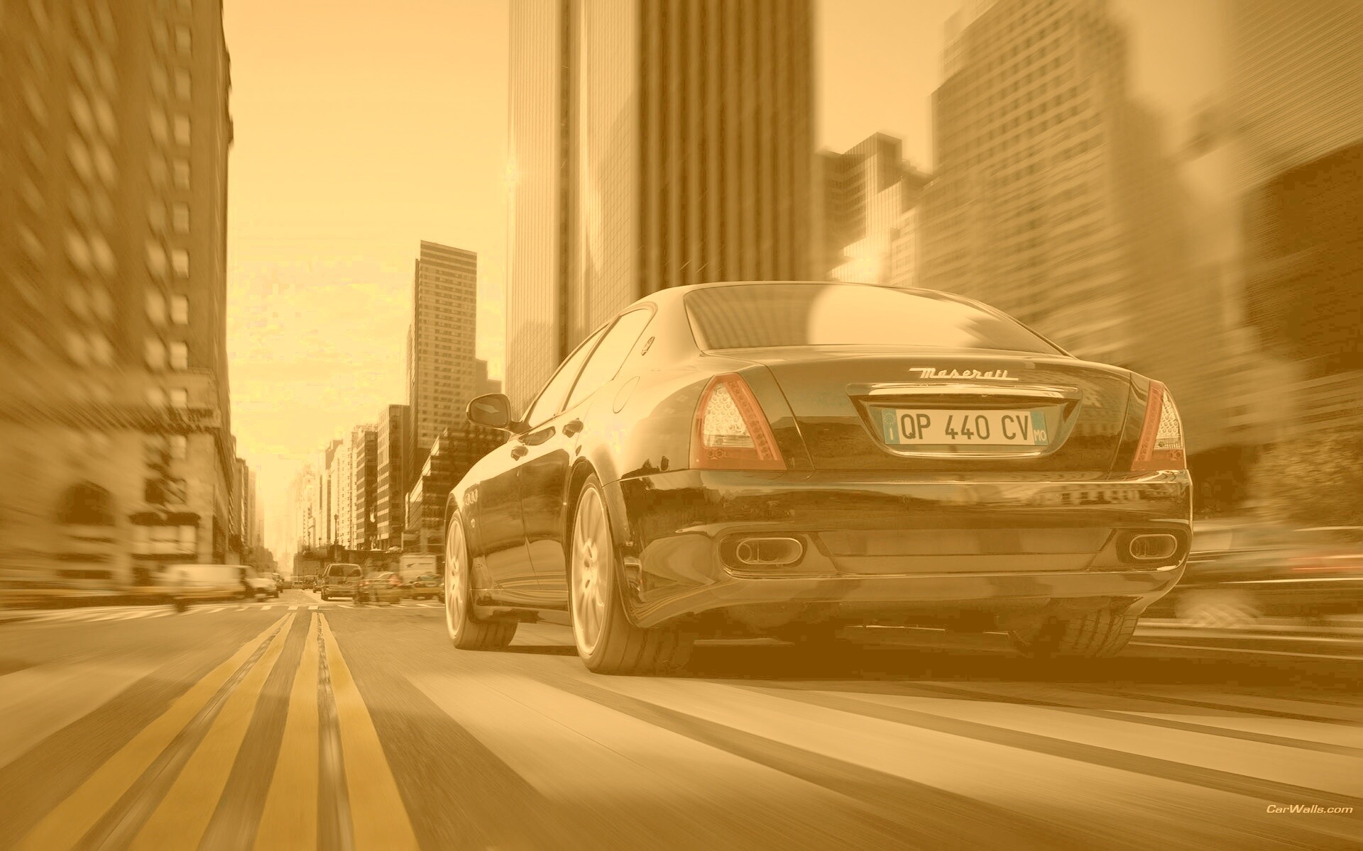 Maserati Quattroporte в городе обои