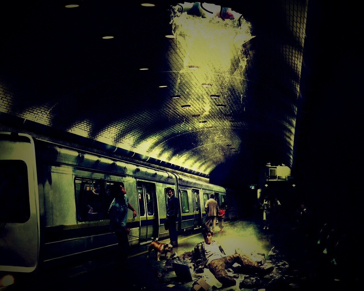 Провалившийся в метро обои