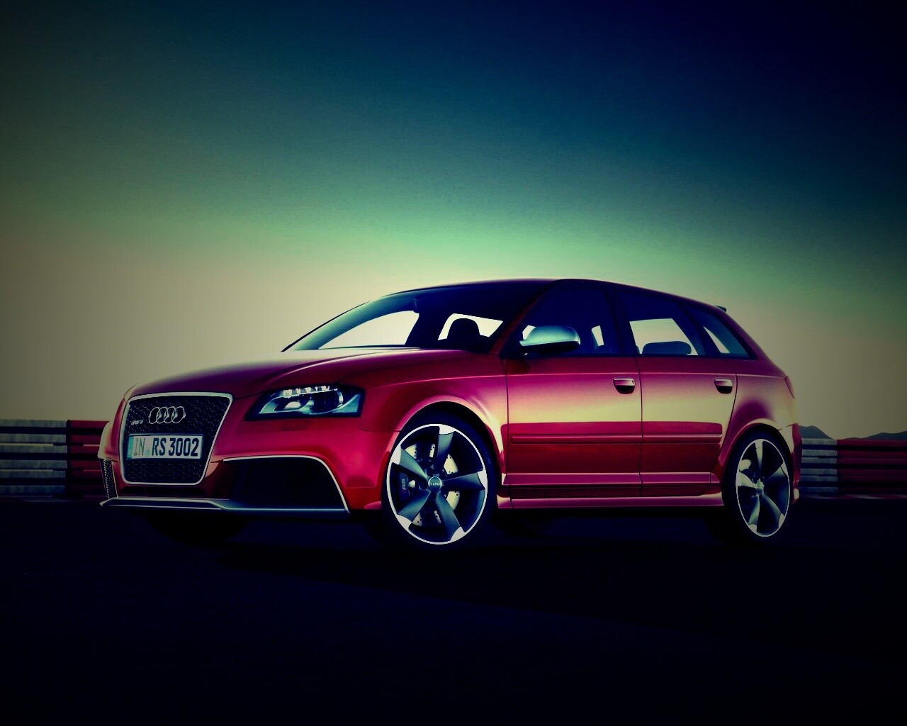 Фотосессия Audi RS3 на треке обои