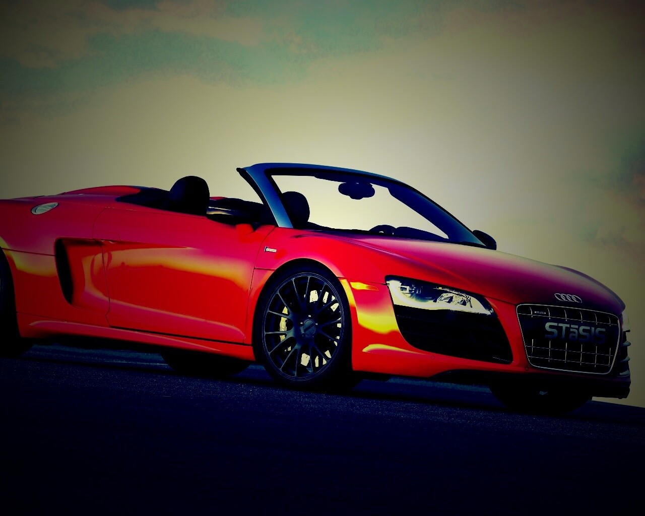Красная Audi обои