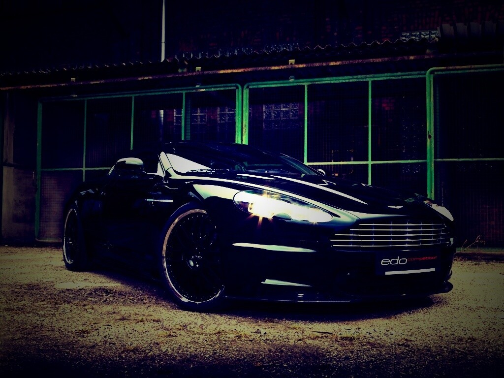 Aston Martin обои