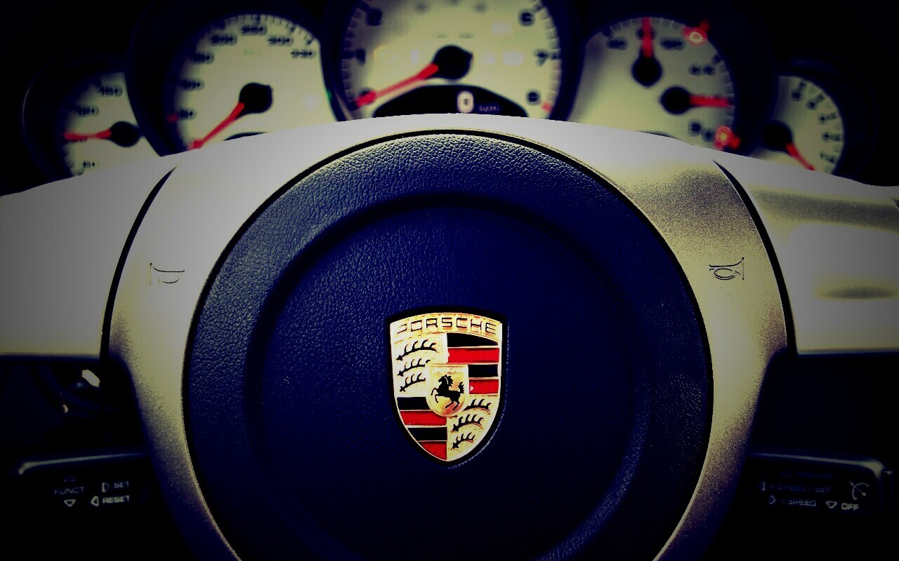 Руль Porshe обои