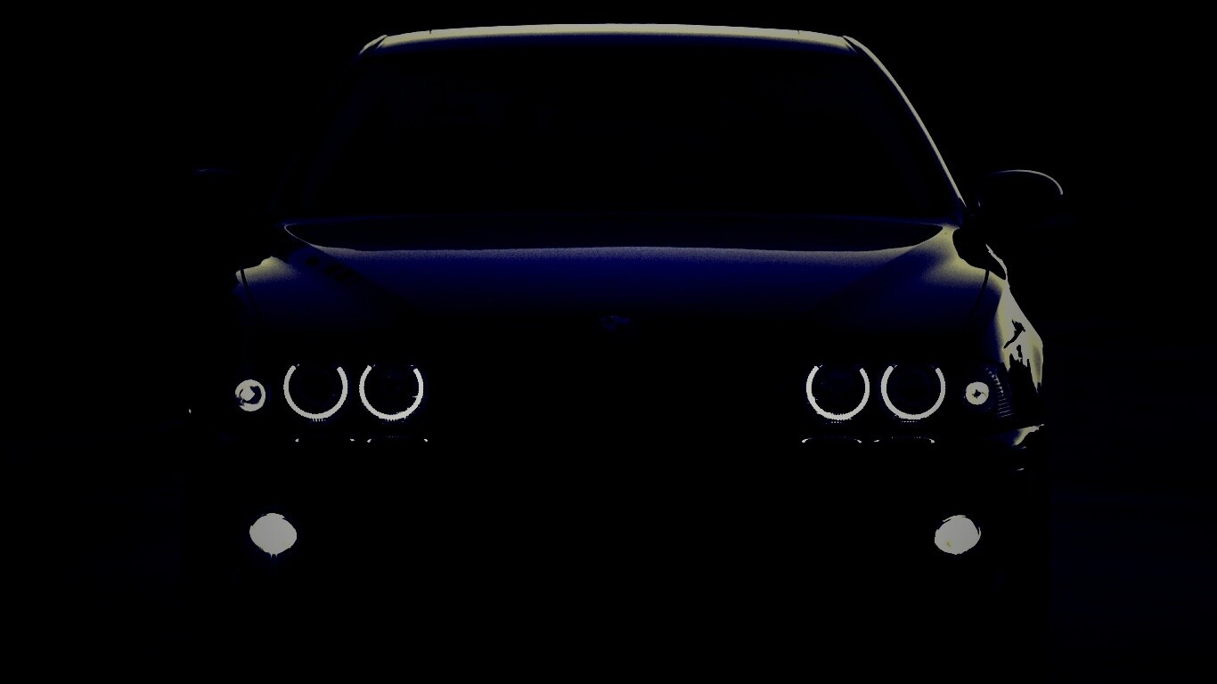 Чёрный BMW обои