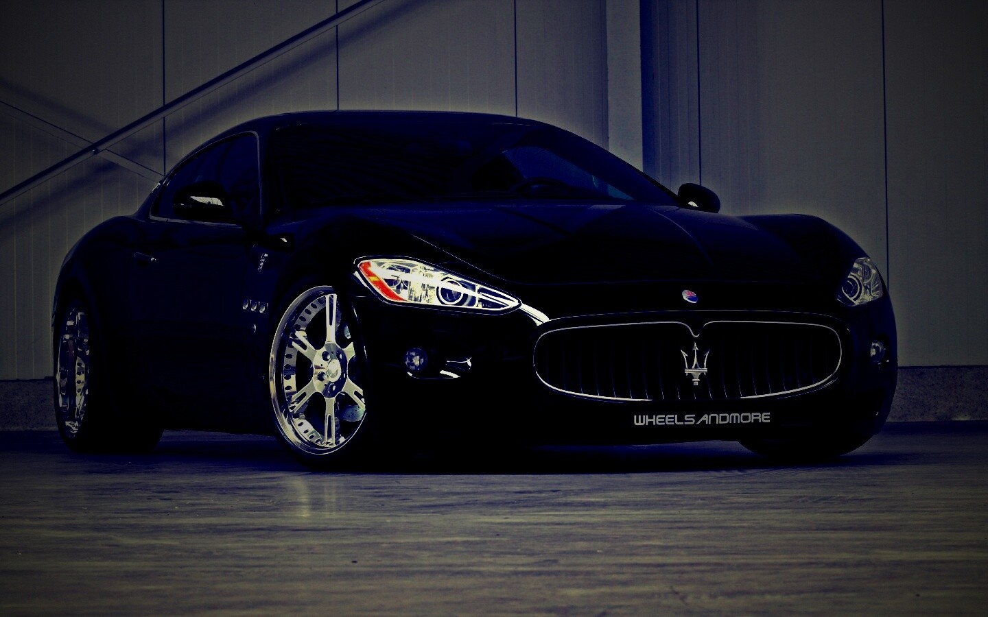 Черная мазерати Gran Turismo обои